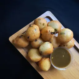 Maqliya with Homr Sauce